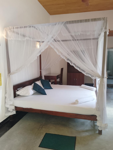Unawatuna Backpacker Lodge