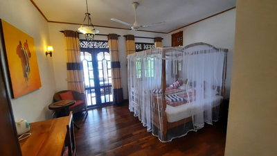 Lanka Beach Boutique Bungalows & Grand Villa