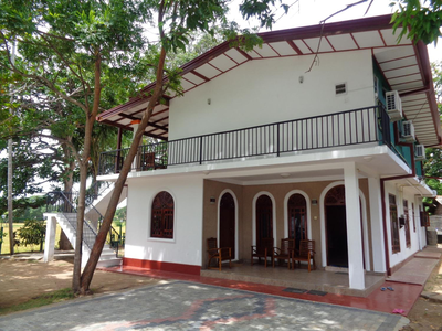 Man Guest Polonnaruwa