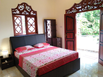 White Elephant Villa & Restaurant