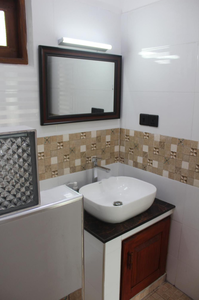 White Elephant Villa & Restaurant