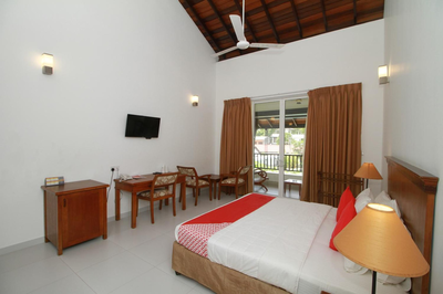 Garden Beach Hotel Kalutara