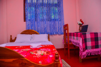Lak Sewana Home Stay