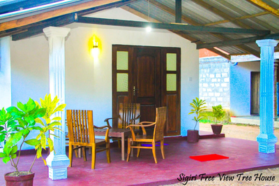 Sigiriya Free View Tree House & Villa