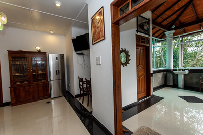 Avon Villa