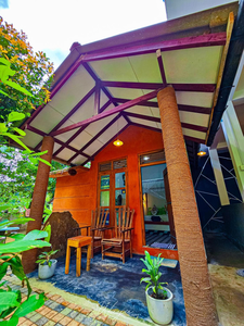 Peacock's Paradise Safari Hostel