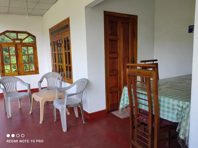 GREENISH INN (ROOMS)