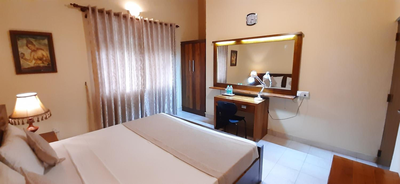 Kandy Bliss Lounge