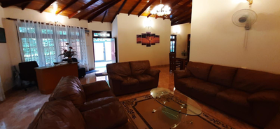 Kandy Bliss Lounge