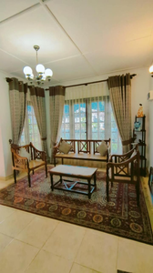 Silver Rose Holiday Home