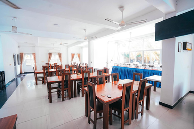 Sun Ray Rest House