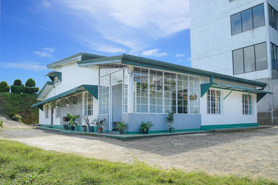 Gregory House Hostel
