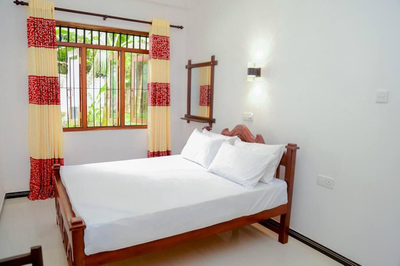 Sun See Villa Hikkaduwa