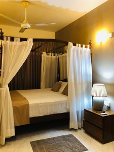 Luxurious Fully Furnished Apartment for Rent at 2000 Plaza, Colombo