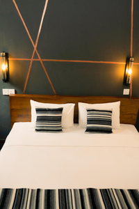 Eden Studio Apartments - 3