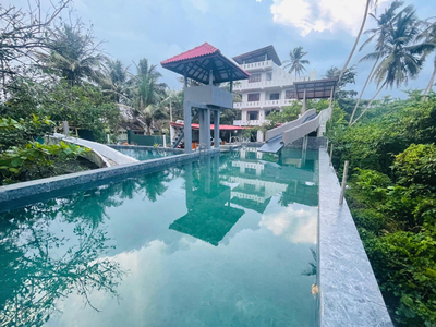 Relax House Water Villa