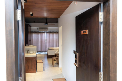 Ocean Breeze Studio Apartment by Seahorse Negombo