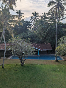 Villa De Zoysa