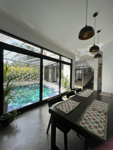 Abode By The Lake