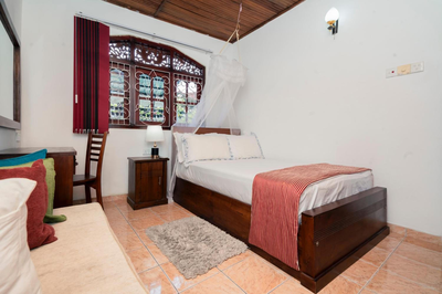 Alakeshwara home-stay in kotte