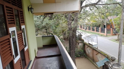 Villa 2000