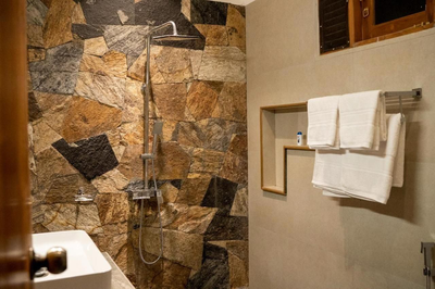 Lina Hotel