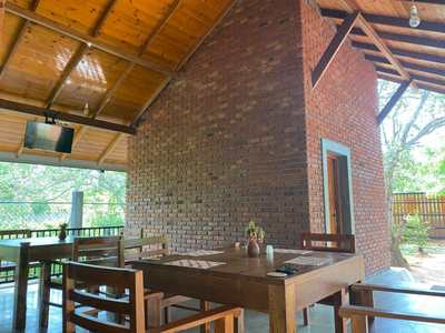Lina Hotel
