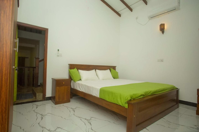 HM Green Palace