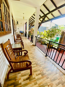 Isuru Family Guest House