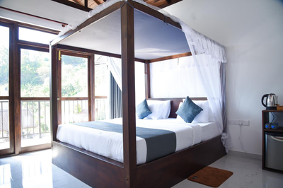 Ever Breeze Ella Hotel