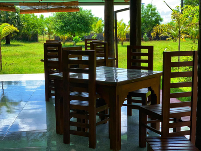 Greenbury Kite Hostel & Restaurant