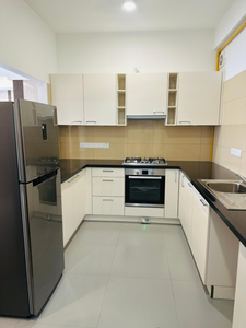Luxe 3BR Haven at Iconic Galaxy