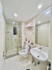 Fairway Velvet Vista 3 Bedroom Apartment with Pool and Gym