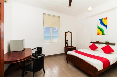 OYO 228 Sea View Hotel