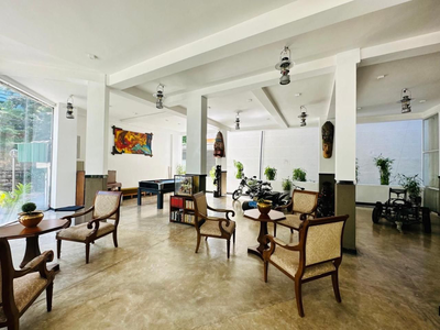 Rivora Gallery