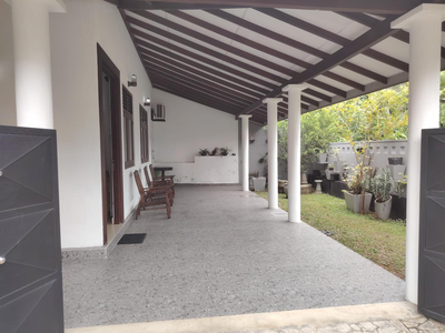 Nindana Holiday Home