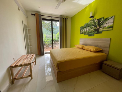 King's Horse Villa, Kuruwita