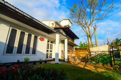 Breeze Villa by Backyard Beach