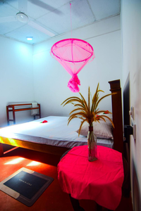 Breeze Villa by Backyard Beach