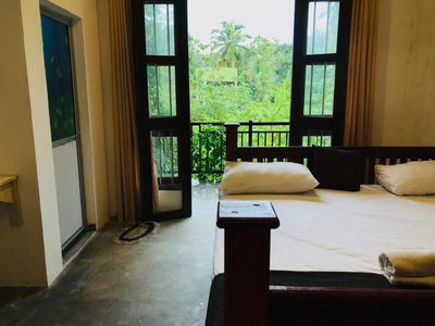 Lion house Unawatuna