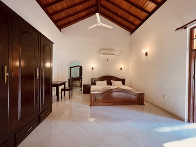 Iro Villa