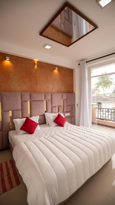 airport transit hotel