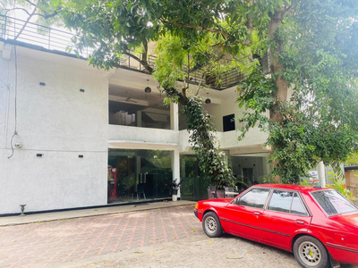 City Life Hotel and Restaurant