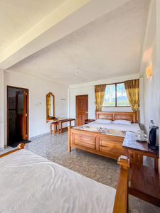 Ella Mountain Palace