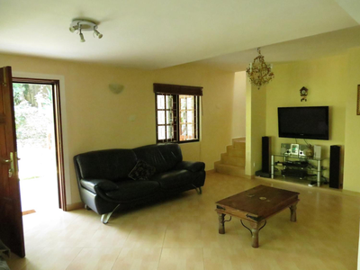 Hantana Forest Reserve Inn