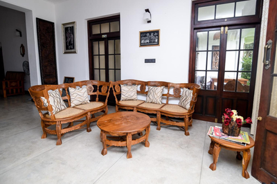 Man Mountain Villa