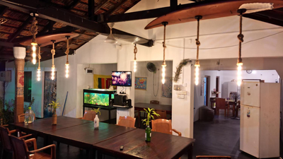 Bay Dreams Beach Hotel & Surf Camp