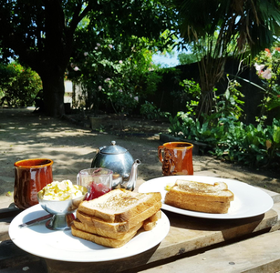 Breeze Guest House