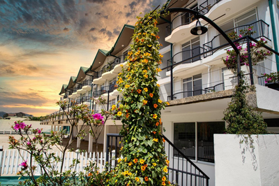 Moon Plains Luxury Apartments