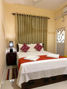 Lahiru Airport Villa